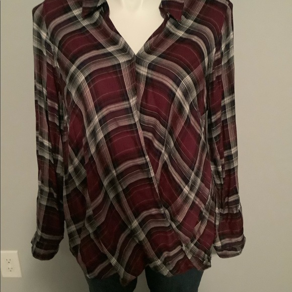 Shirt - Picture 2 of 3